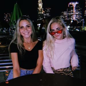 Meet your Posher, Ella